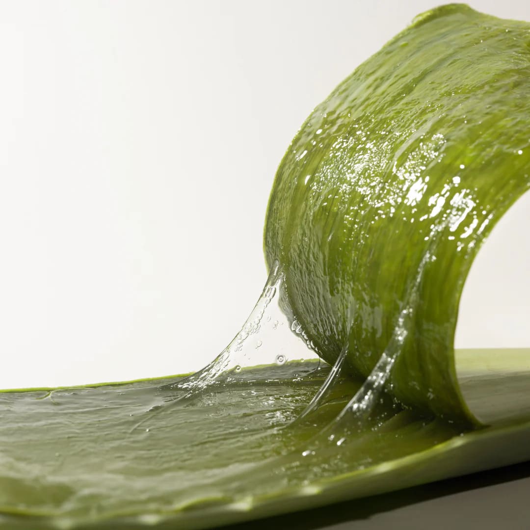 soothing aloe vera gel 18 04 26